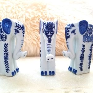 Three elephants knickknacks